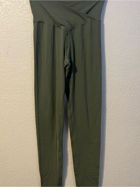 aerie Olive Crossover Waist Women’s Leggings